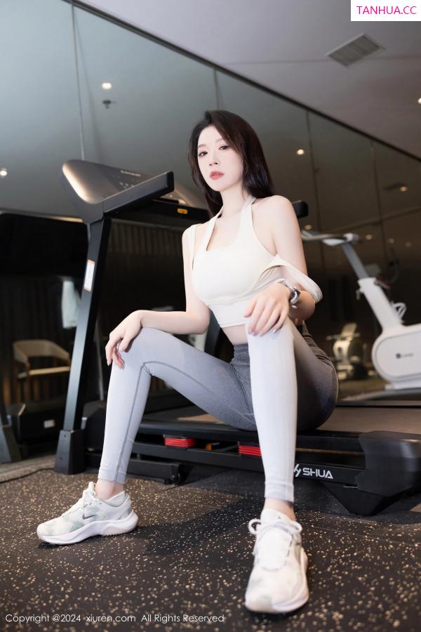 梦心玥  [XiuRen]高清写真图 2024.06.27 No.8767 梦心玥 瑜伽裤第19张图片